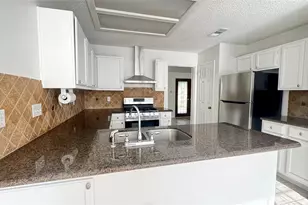 9826 Chiselhurst Dr, Houston, TX 77065 - Photo 9