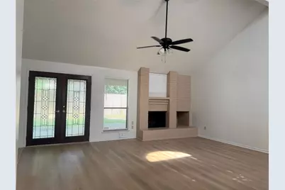 9826 Chiselhurst Drive, Houston, TX 77065 - Photo 5