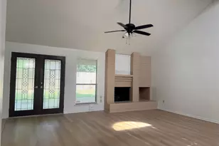 9826 Chiselhurst Dr, Houston, TX 77065 - Photo 5