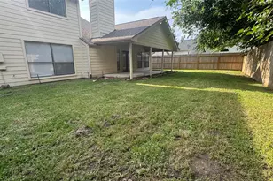 9826 Chiselhurst Dr, Houston, TX 77065 - Photo 23
