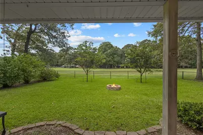 919 Huckleberry, Village Mills, TX 77663 - Photo 17