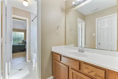 13502 Hammond Hills Lane, Houston, TX 77044 - Photo 27