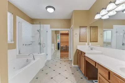 13502 Hammond Hills Lane, Houston, TX 77044 - Photo 19