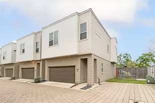 602 Thornton Oaks Rd, Houston, TX 77018 - Photo 1