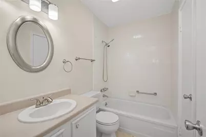 11540 Chimney Rock Road #117, Houston, TX 77035 - Photo 19