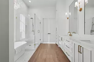 426 81st St, Galveston, TX 77554 - Photo 27