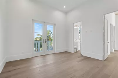426 81st Street, Galveston, TX 77554 - Photo 33