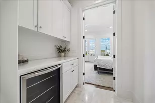 22 Crain Sq Blvd, Southside Place, TX 77025 - Photo 21