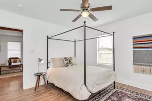2825 Ball St, Galveston, TX 77550 - Photo 15