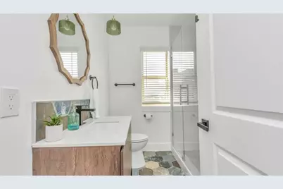 2825 Ball Street, Galveston, TX 77550 - Photo 11