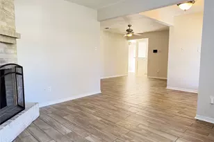 2758 Foliage Green Dr, Houston, TX 77339 - Photo 5