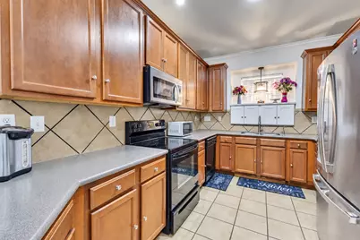 7230 Autumn Sun Drive, Houston, TX 77083 - Photo 19