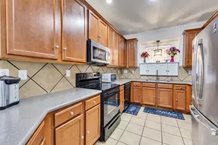 7230 Autumn Sun Dr, Houston, TX 77083 - Photo 19