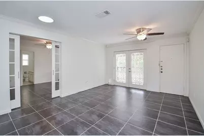 854 Wax Myrtle Lane #A, Houston, TX 77079 - Photo 11