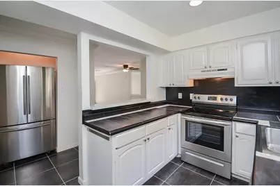 854 Wax Myrtle Lane #A, Houston, TX 77079 - Photo 19