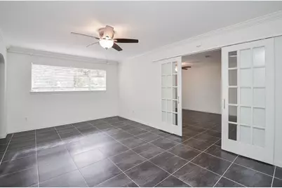 854 Wax Myrtle Lane #A, Houston, TX 77079 - Photo 15
