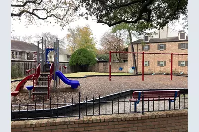 854 Wax Myrtle Lane #A, Houston, TX 77079 - Photo 29