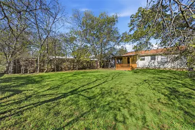 204 E Fowler Avenue, Killeen, TX 76541 - Photo 17