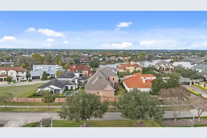 15611 Oyster Cove Drive, Sugar Land, TX 77478 - Photo 47