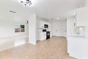 9031 Aspen Trace Ln, Humble, TX 77338 - Photo 11