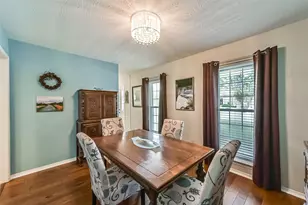 905 Essex Dr, Friendswood, TX 77546 - Photo 21