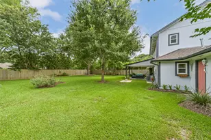 905 Essex Dr, Friendswood, TX 77546 - Photo 43