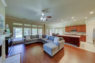 13506 White Cloud Ct, Pearland, TX 77584 - Photo 7