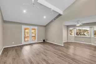 14263 Shadow Bay Dr, Willis, TX 77318 - Photo 17