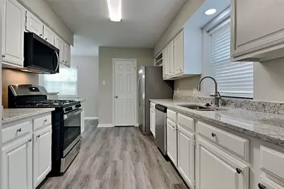 2330 Wren Meadow Road, Richmond, TX 77406 - Photo 7