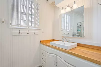 1247 Bay Street, Crystal Beach, TX 77650 - Photo 31