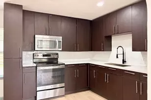 317 San Jacinto St, La Porte, TX 77571 - Photo 5