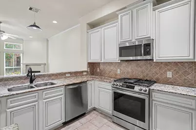 24 Tassia Lane, Pasadena, TX 77058 - Photo 7
