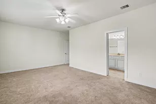 24 Tassia Ln, Houston, TX 77058 - Photo 13