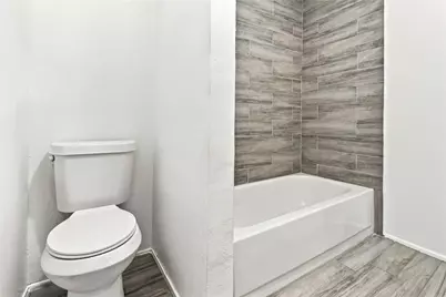 12203 Wild Pine Drive #B, Houston, TX 77039 - Photo 11