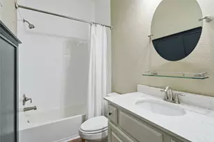2419 S Venice Dr, Pearland, TX 77581 - Photo 31