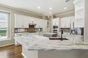 2419 S Venice Dr, Pearland, TX 77581 - Photo 19