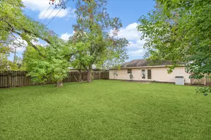 2723 N Brompton Dr, Pearland, TX 77584 - Photo 17