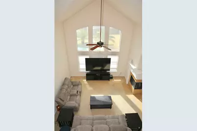 10426 Tree Hollow Circle, La Porte, TX 77571 - Photo 9