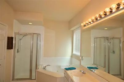 10426 Tree Hollow Circle, La Porte, TX 77571 - Photo 25