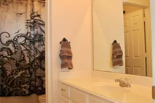 10426 Tree Hollow Circle, La Porte, TX 77571 - Photo 13