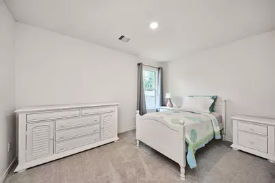 10920 Fairview Drive, Conroe, TX 77385 - Photo 33