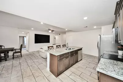 10920 Fairview Drive, Conroe, TX 77385 - Photo 25
