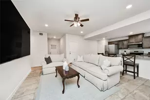 10920 Fairview Dr, Conroe, TX 77385 - Photo 17