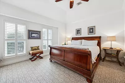 1914 Greenwich Place Drive, Houston, TX 77019 - Photo 19