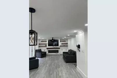 16346 Saint Helena Way, Houston, TX 77053 - Photo 5