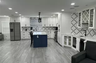 16346 St Helena Way, Houston, TX 77053 - Photo 9