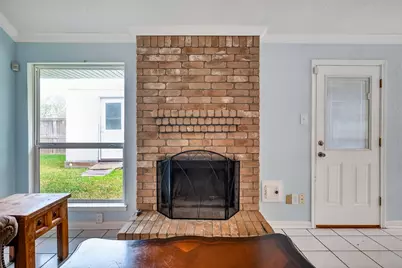 15910 Mission Village Drive, Houston, TX 77083 - Photo 17