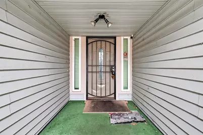 15910 Mission Village Drive, Houston, TX 77083 - Photo 5