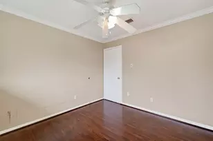 15910 Mission Village Dr, Houston, TX 77083 - Photo 35