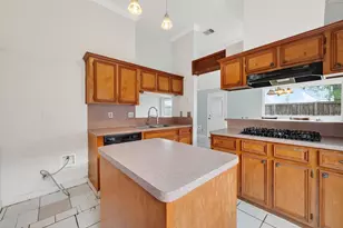 15910 Mission Village Dr, Houston, TX 77083 - Photo 25